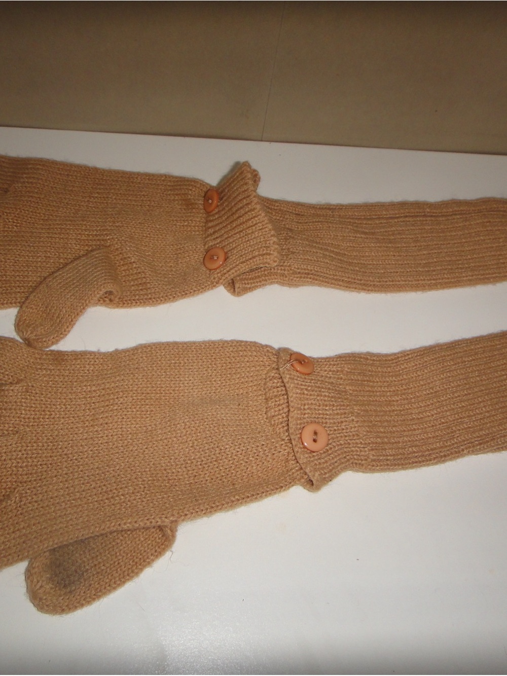 Women's Camel Knit Button-Detail Convertible Mittens
